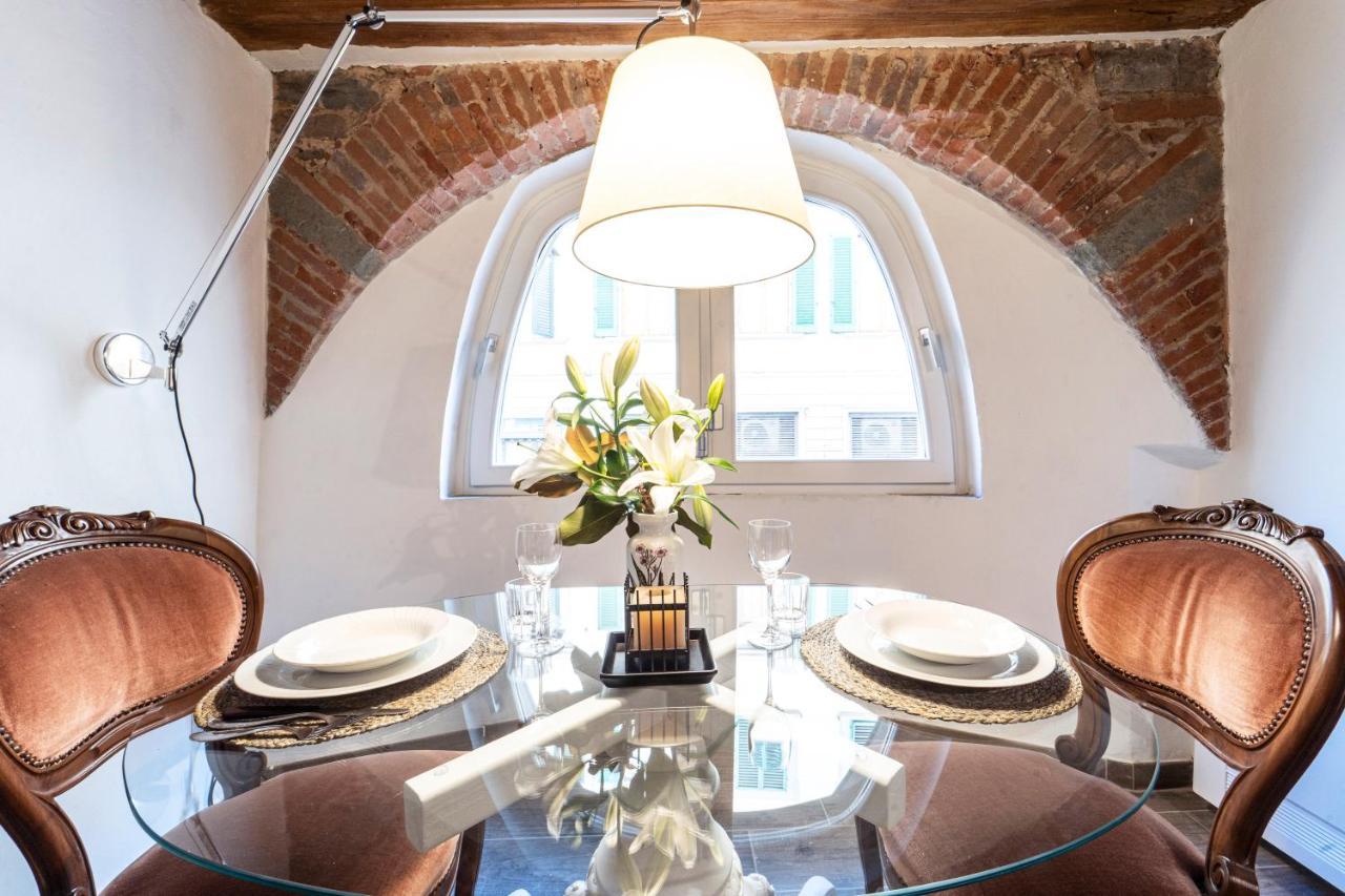 Palazzovilla Historic Building Luxury Suite Florence Exterior photo