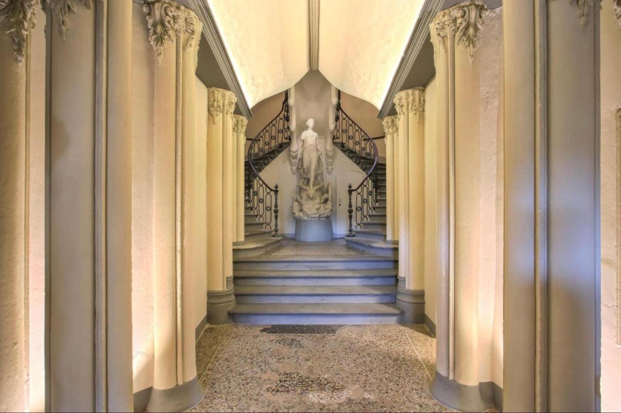 Palazzovilla Historic Building Luxury Suite Florence Exterior photo