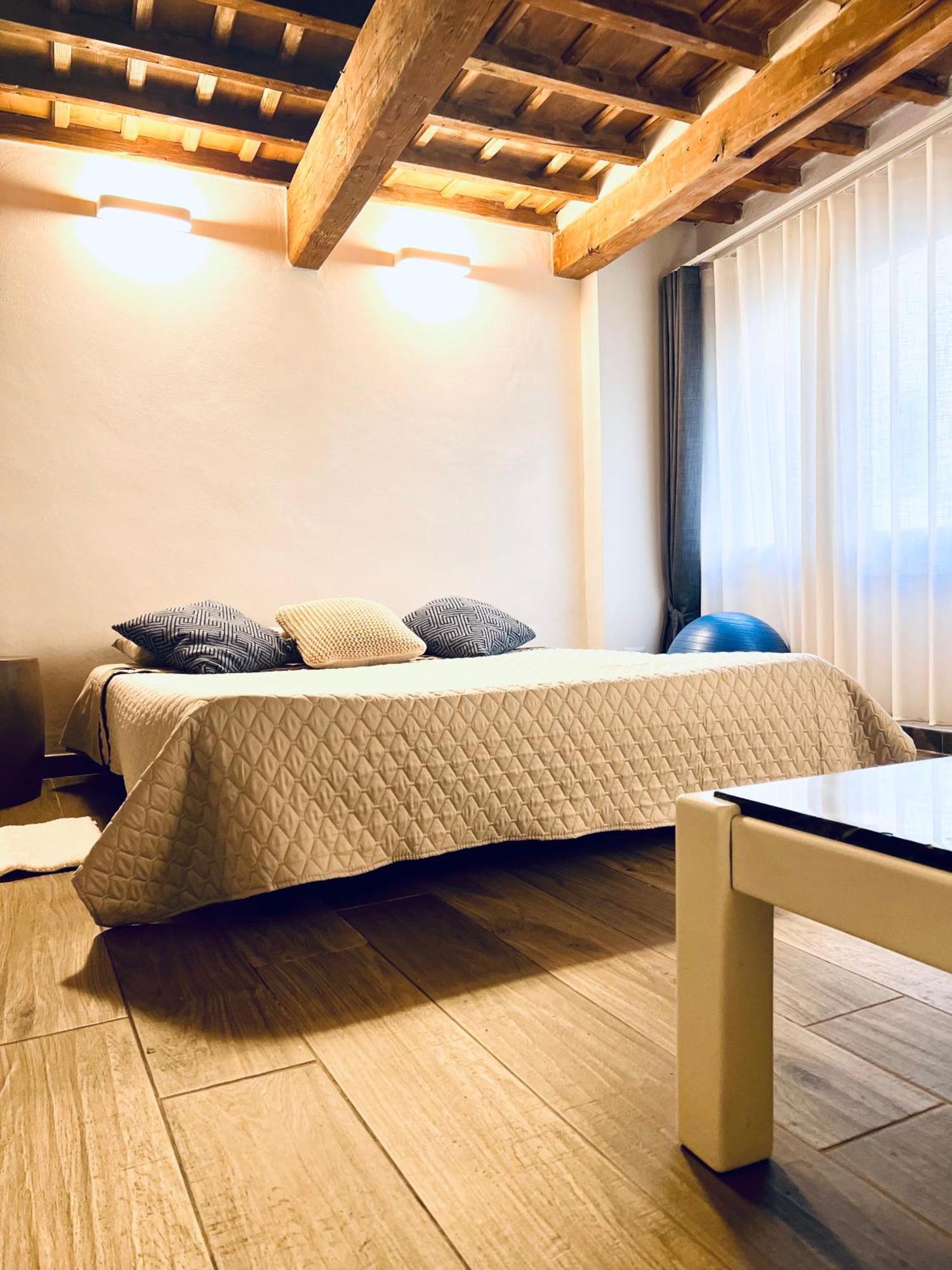 Palazzovilla Historic Building Luxury Suite Florence Exterior photo